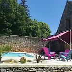 Les Combes Lascaux *