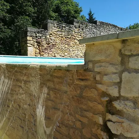 Les Combes Lascaux 펜션