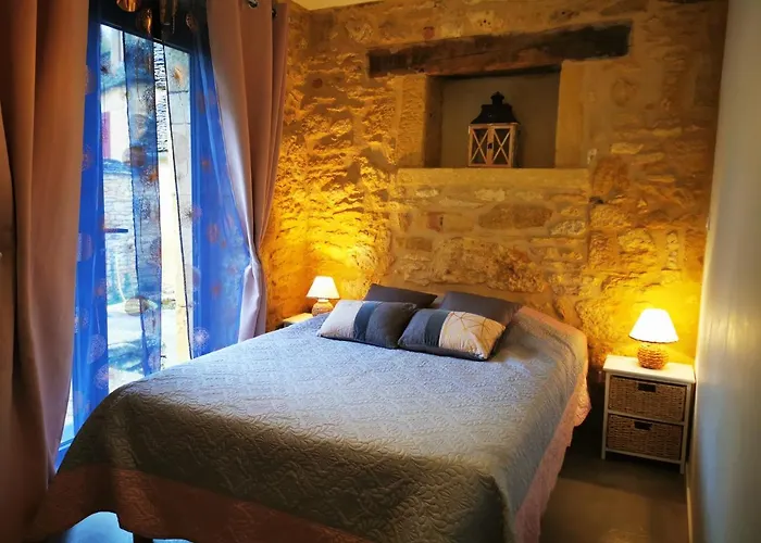 Les Combes Lascaux Casa de Férias