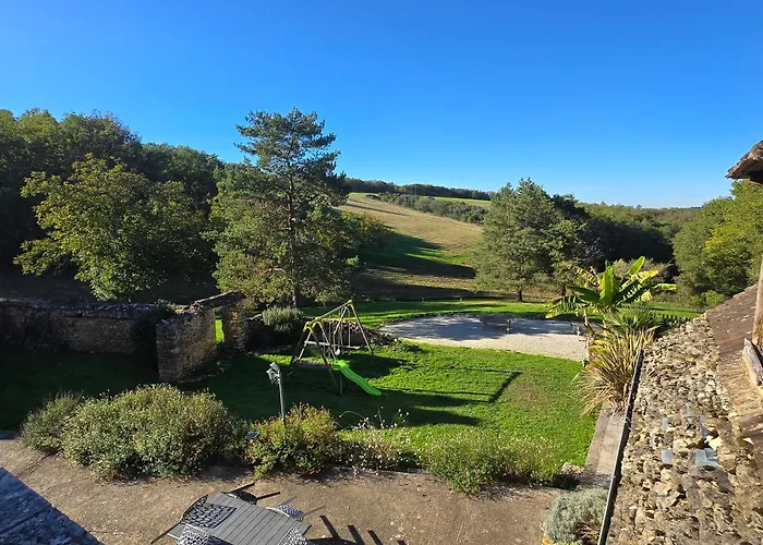 Casa de Férias Les Combes Lascaux *