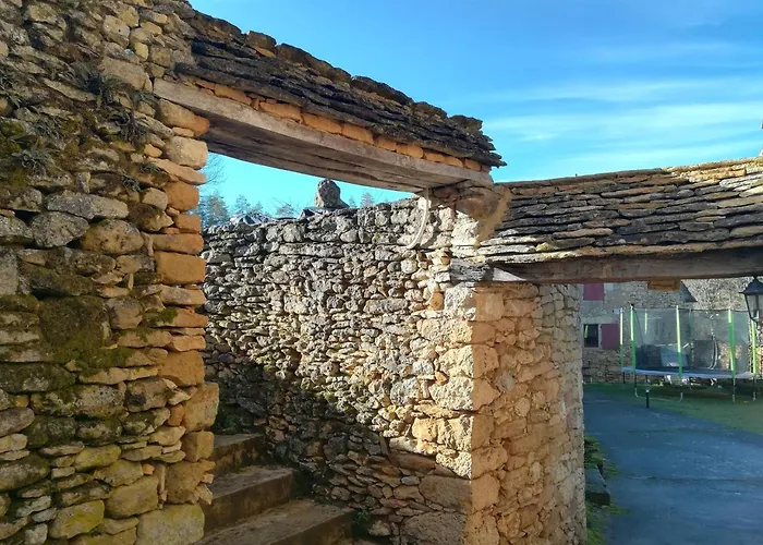Les Combes Lascaux Casa de Férias
