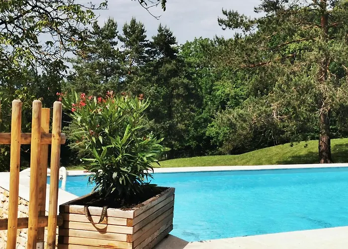 Les Combes Lascaux *